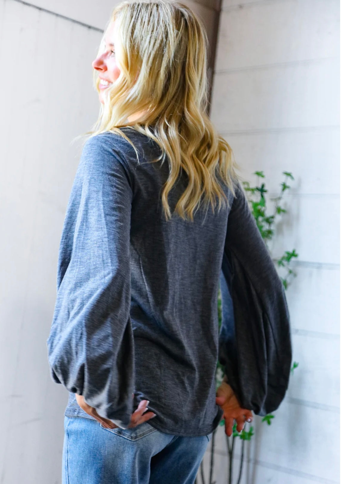 Beeson River - Charcoal Tie Front Synch Wrist Top